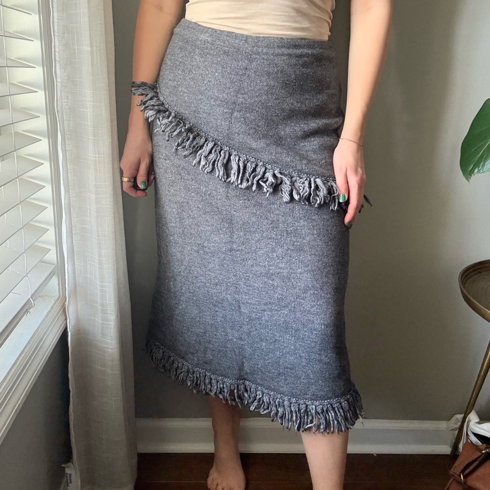 Altra Italian Made Wool Blend Grey Fringe Skirt